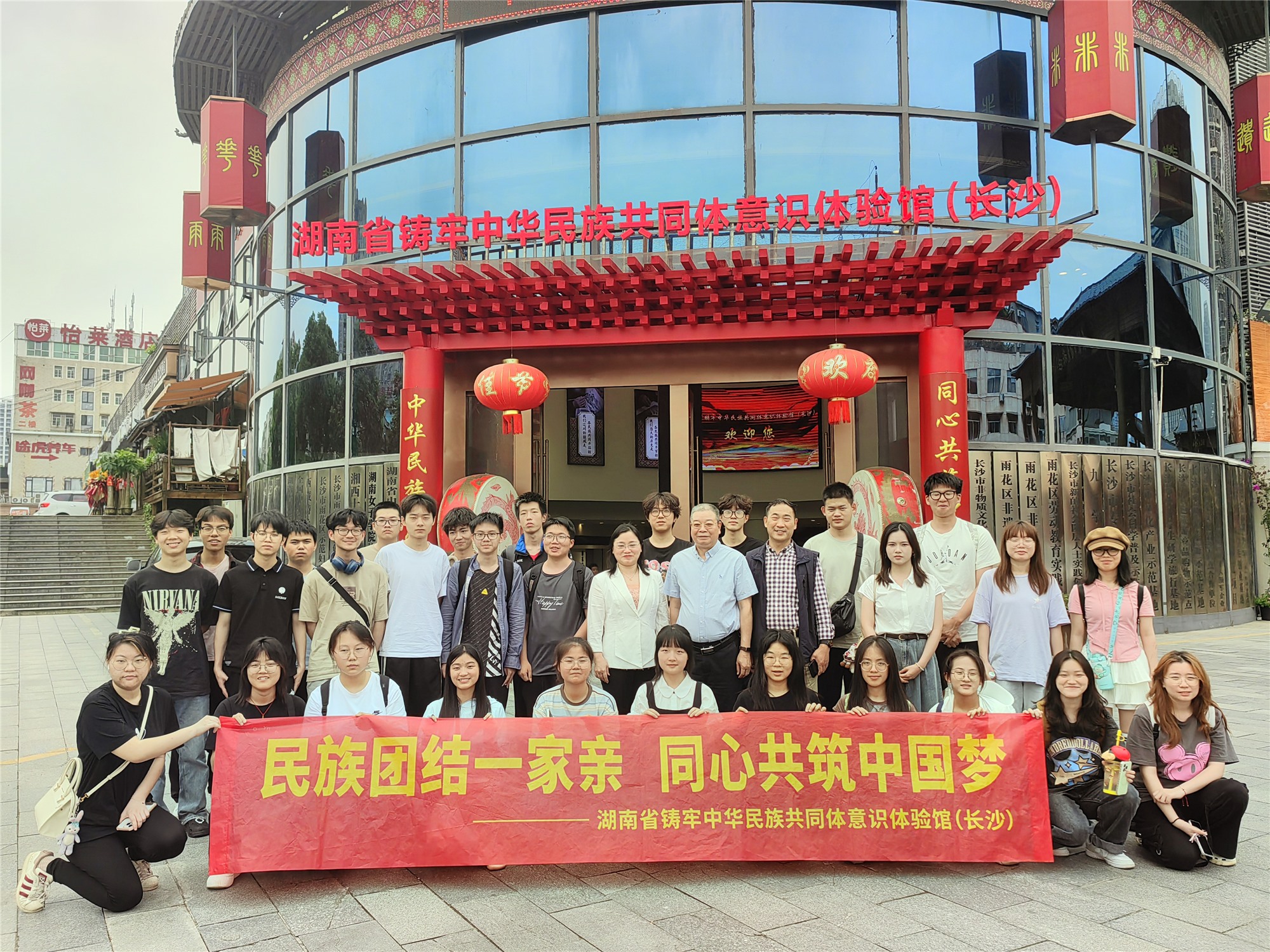 图片1.jpg 图片1.jpg