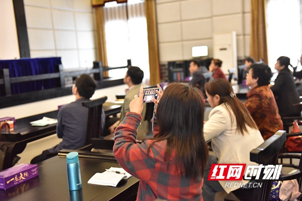 c99a7b63-05d2-42e6-b439-d960fb033f9c.jpg c99a7b63-05d2-42e6-b439-d960fb033f9c.jpg