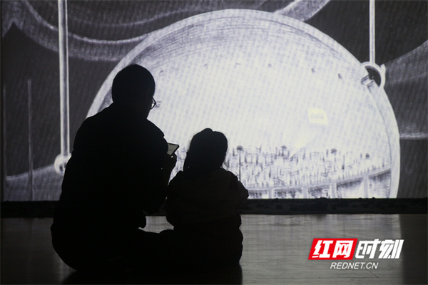 展览现场8.jpg 展览现场8.jpg