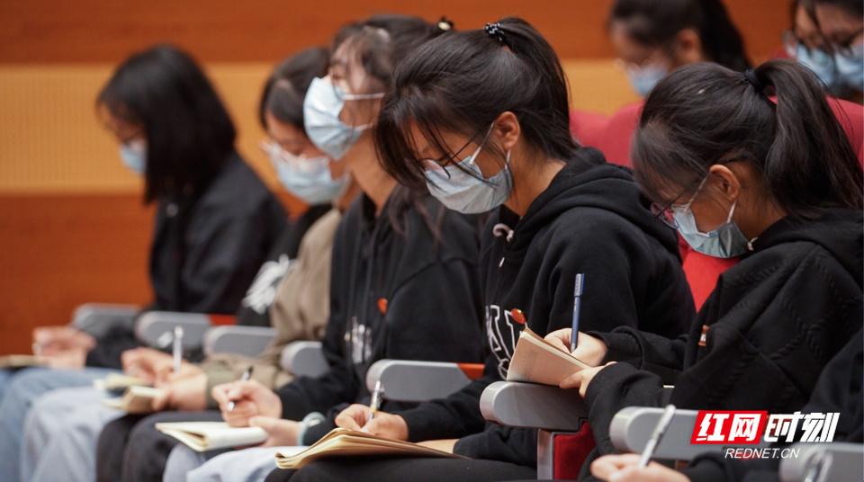 党的二十大宣讲_4.jpg 党的二十大宣讲_4.jpg