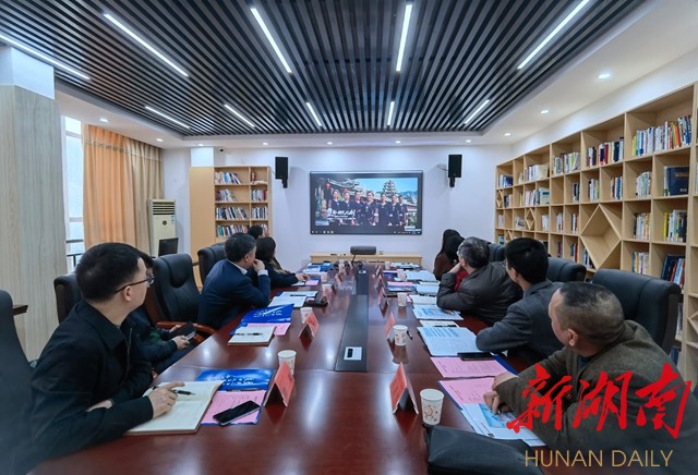 毛运鸿率考察团赴安博线上平台旅游学院、湖南第一师范学院对接洽谈县校合作事宜